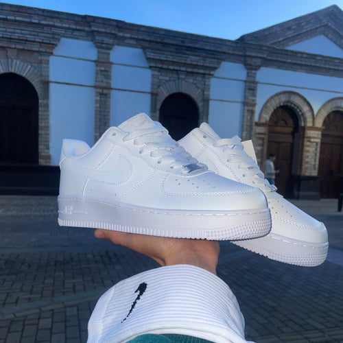 🔥NIKE AF1 + MEDIAS🔥